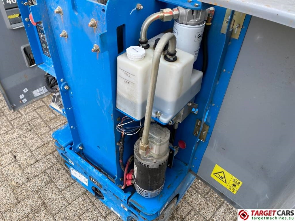 Plataforma de mástil vertical Genie GR15 RunAbout Electric Vertical Mast Lift 652cm: foto 16