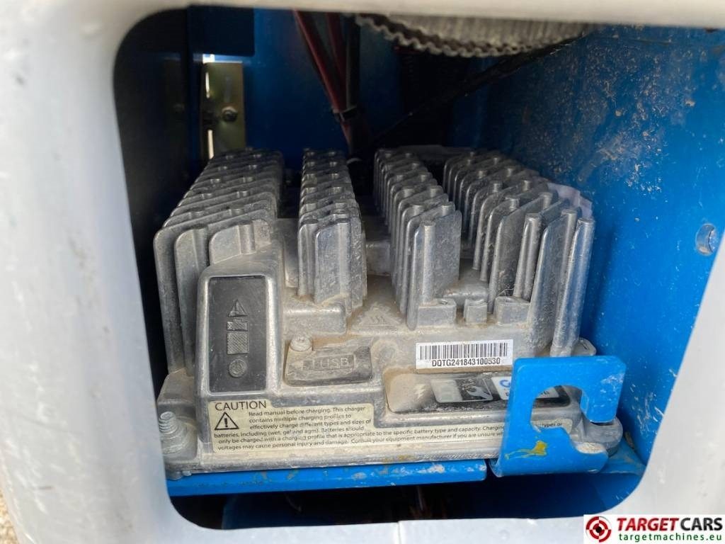 Plataforma de mástil vertical Genie GR15 RunAbout Electric Vertical Mast Lift 652cm: foto 17