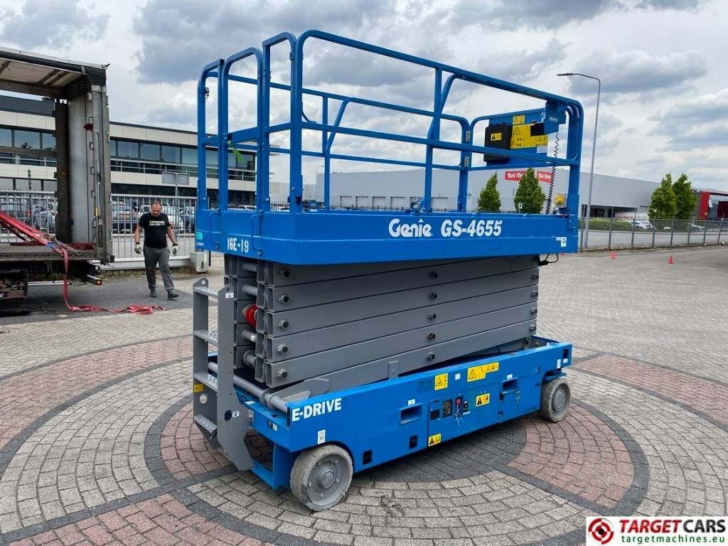 Genie GS-4655 Electric GS4655 Scissor Work Lift 1595cm - Plataforma de tijeras: foto 3 Genie GS-4655 Electric GS4655 Scissor Work Lift 1595cm - Plataforma de tijeras: foto 3