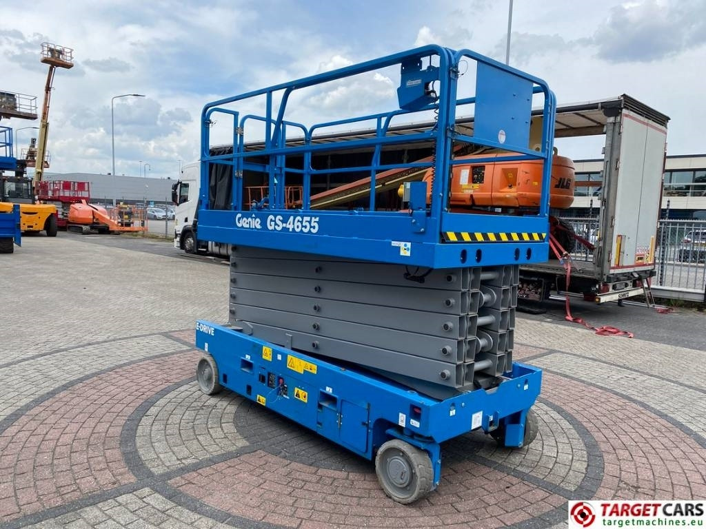 Genie GS-4655 Electric GS4655 Scissor Work Lift 1595cm - Plataforma de tijeras: foto 2 Genie GS-4655 Electric GS4655 Scissor Work Lift 1595cm - Plataforma de tijeras: foto 2