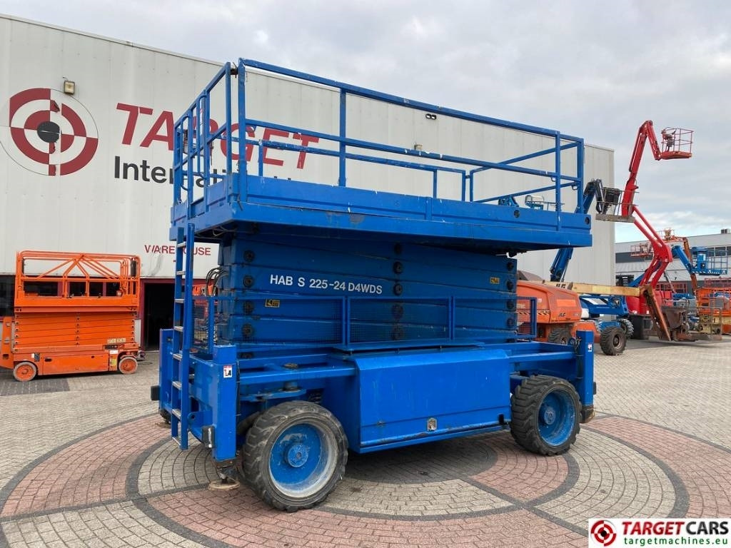 HAB S225-24D 4WDS Diesel 4x4 Scissor Work Lift 2250cm - Plataforma de tijeras: foto 1 HAB S225-24D 4WDS Diesel 4x4 Scissor Work Lift 2250cm - Plataforma de tijeras: foto 1