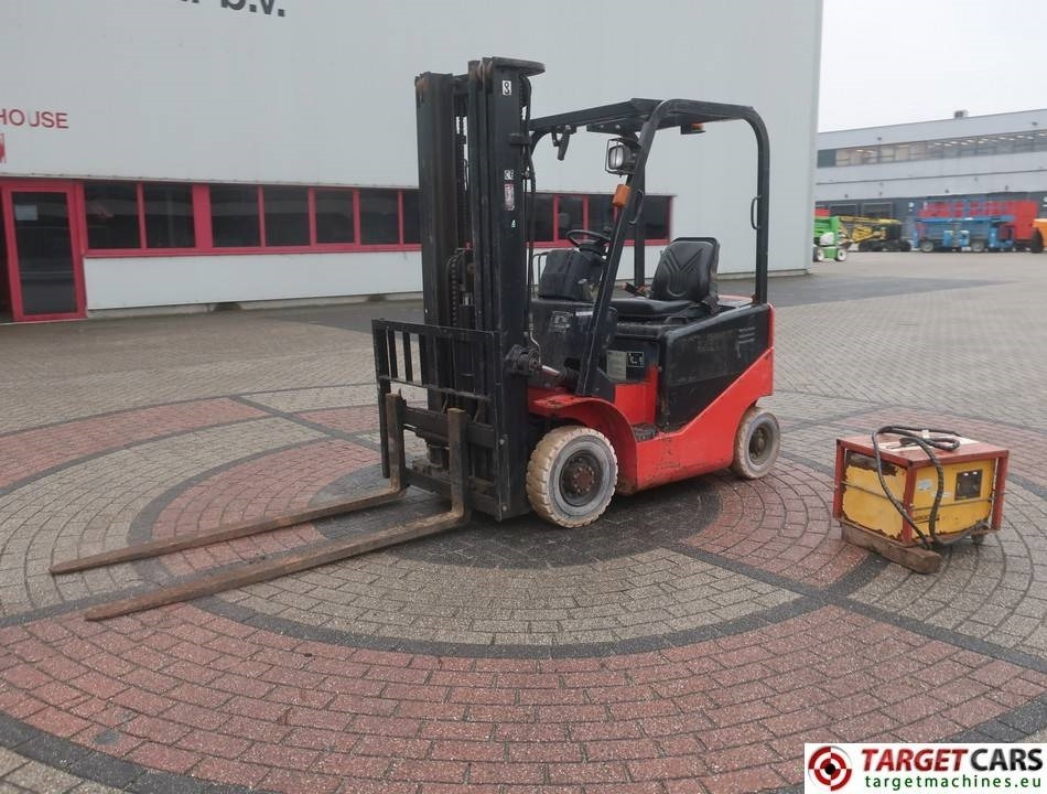 Hangcha CPD15J Eletric 4-wh Forklift Triplex-480cm 1500KG - Carretilla elevadora eléctrica: foto 1 Hangcha CPD15J Eletric 4-wh Forklift Triplex-480cm 1500KG - Carretilla elevadora eléctrica: foto 1