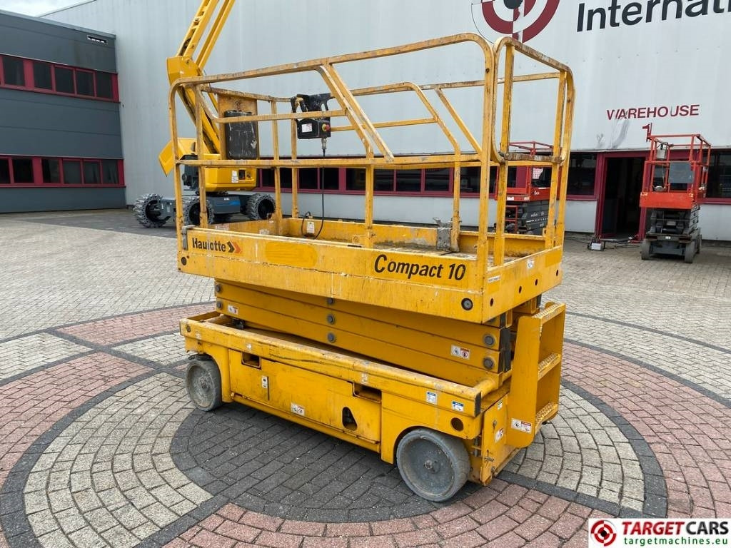 Haulotte Compact 10 Electric Scissor Work Lift 1015cm  - Plataforma de tijeras: foto 4 Haulotte Compact 10 Electric Scissor Work Lift 1015cm  - Plataforma de tijeras: foto 4