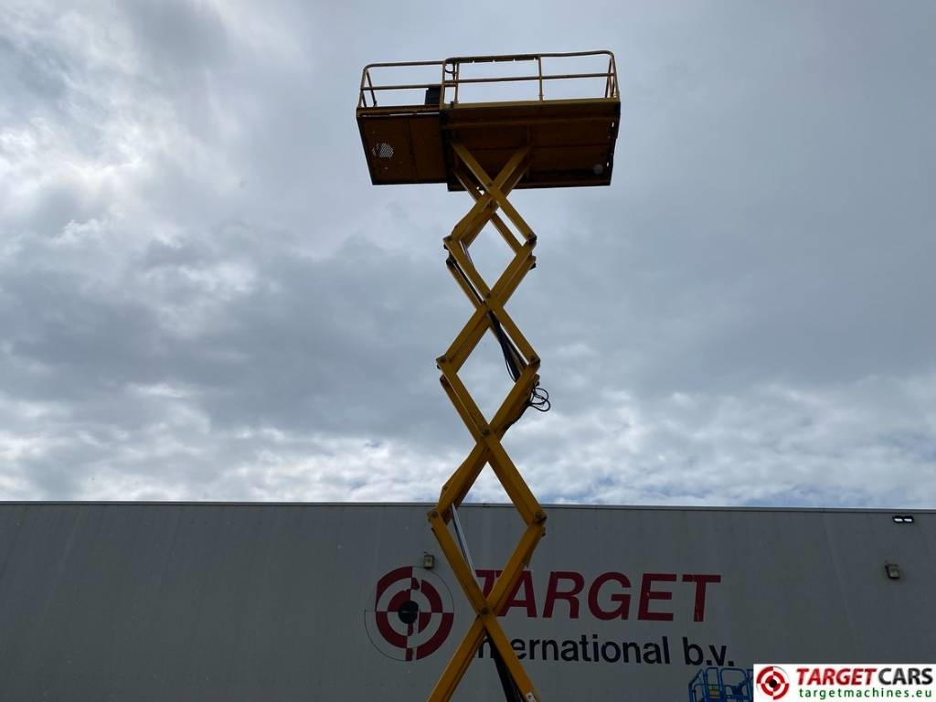 Plataforma de tijeras Haulotte Compact 12DX Diesel 4x4 Scissor Work Lift 1206cm: foto 19