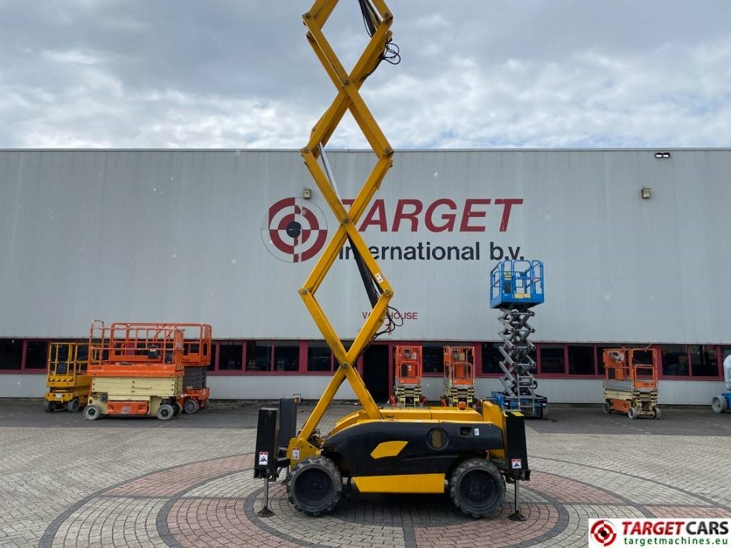 Plataforma de tijeras Haulotte Compact 12DX Diesel 4x4 Scissor Work Lift 1206cm: foto 18