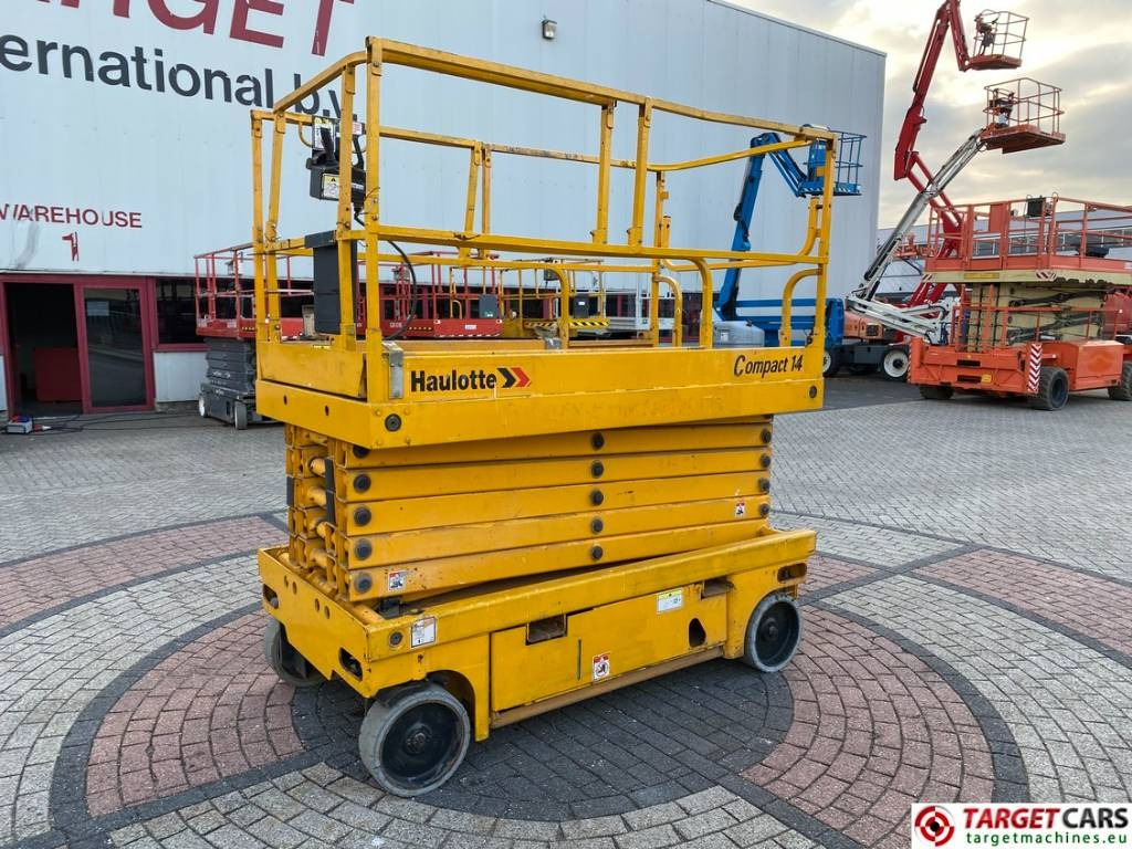 Haulotte Compact 14 Electric Scissor Work Lift 1385cm  - Plataforma de tijeras: foto 1 Haulotte Compact 14 Electric Scissor Work Lift 1385cm  - Plataforma de tijeras: foto 1
