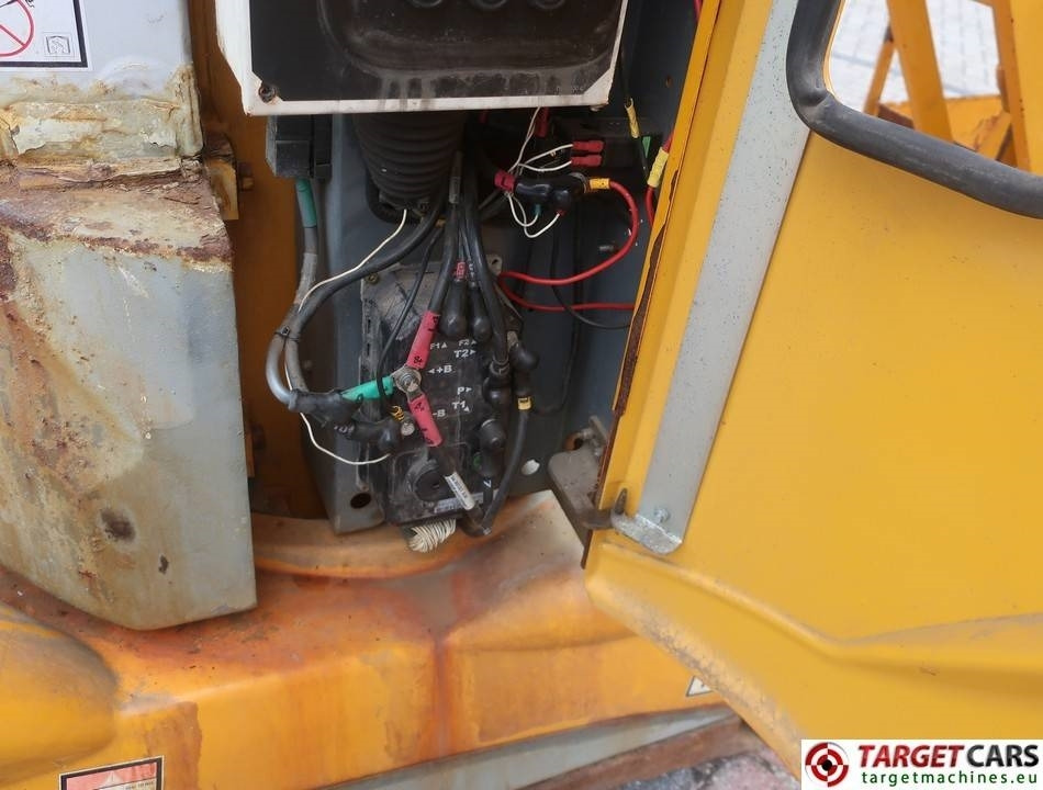 Leasing para Haulotte Star 10 Electric Vertical Mast Work Lift 1000cm  Haulotte Star 10 Electric Vertical Mast Work Lift 1000cm: foto 15