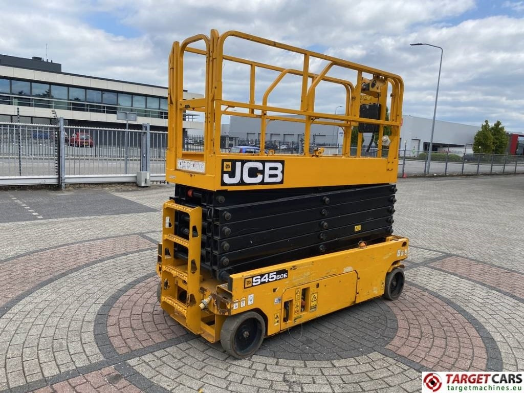 JCB S4550E Electric Scissor Work Lift 1580cm - Plataforma de tijeras: foto 3 JCB S4550E Electric Scissor Work Lift 1580cm - Plataforma de tijeras: foto 3