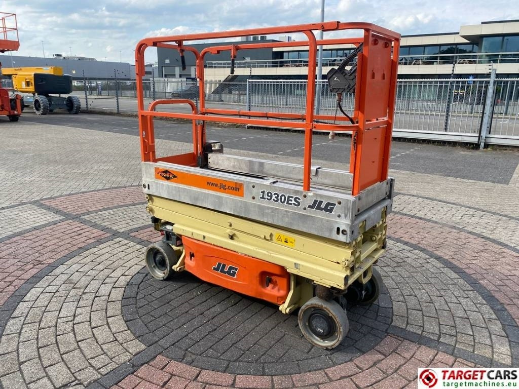JLG 1930ES Electric Scissor Work Lift 772cm CE - Plataforma de tijeras: foto 2 JLG 1930ES Electric Scissor Work Lift 772cm CE - Plataforma de tijeras: foto 2