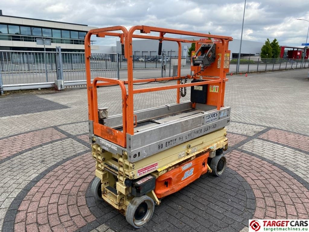 JLG 1930ES Electric Scissor Work Lift 772cm - Plataforma de tijeras: foto 3 JLG 1930ES Electric Scissor Work Lift 772cm - Plataforma de tijeras: foto 3