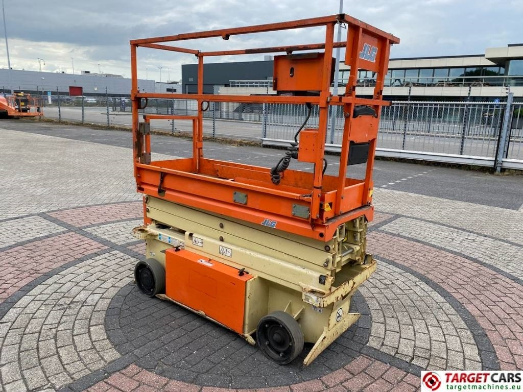 JLG 6RS Electric Scissor Work Lift 779cm - Plataforma de tijeras: foto 2 JLG 6RS Electric Scissor Work Lift 779cm - Plataforma de tijeras: foto 2