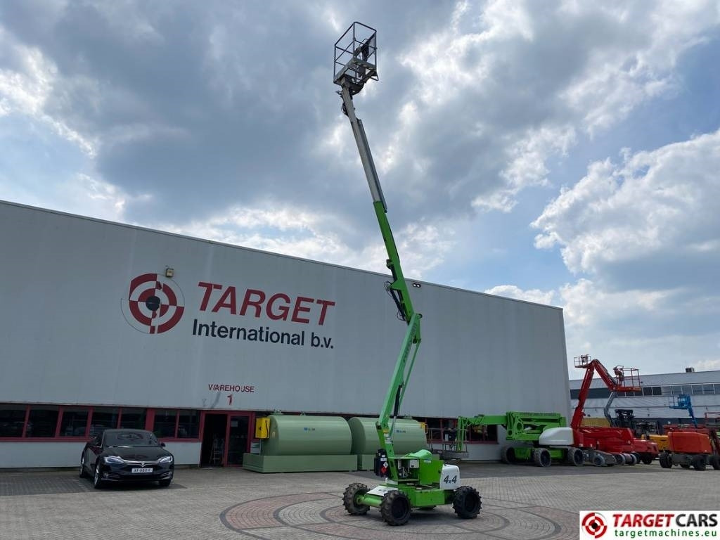 Niftylift HR12D 4WD Articulated Diesel Boom Work Lift 1220cm - Plataforma articulada: foto 5 Niftylift HR12D 4WD Articulated Diesel Boom Work Lift 1220cm - Plataforma articulada: foto 5
