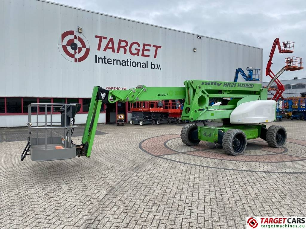 Niftylift HR28 HyBrid Articulated 4x4 Boom Work Lift 2800cm - Plataforma articulada: foto 1 Niftylift HR28 HyBrid Articulated 4x4 Boom Work Lift 2800cm - Plataforma articulada: foto 1