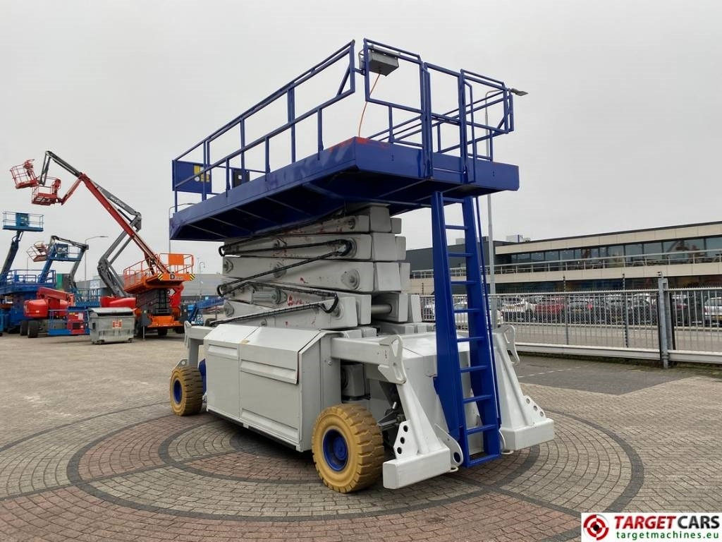 PB Lifttechnik S270-24E Electric 4x4 Scissor Work Lift 2725cm - Plataforma de tijeras: foto 2 PB Lifttechnik S270-24E Electric 4x4 Scissor Work Lift 2725cm - Plataforma de tijeras: foto 2