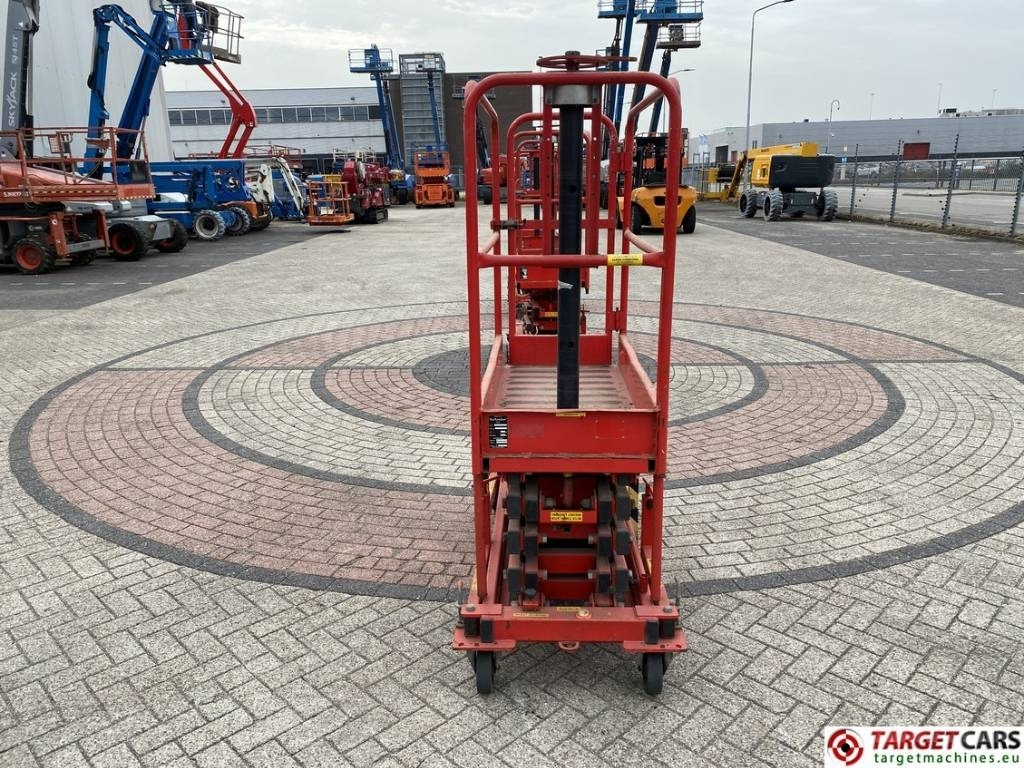 Power Scissor PS600 Manual Scissor Lift 600cm DEFECT - Plataforma de tijeras: foto 2 Power Scissor PS600 Manual Scissor Lift 600cm DEFECT - Plataforma de tijeras: foto 2