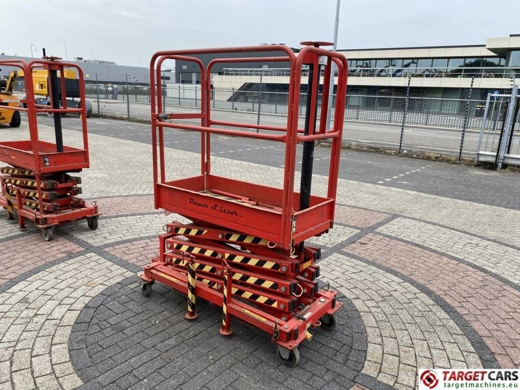 Power Scissor PS600 Manual Scissor Lift 600cm Defect - Plataforma de tijeras: foto 3 Power Scissor PS600 Manual Scissor Lift 600cm Defect - Plataforma de tijeras: foto 3