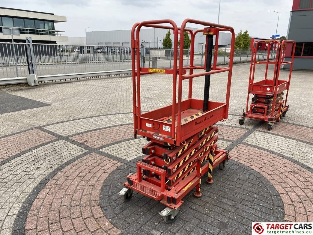 Power Scissor PS600 Manual Scissor Lift 600cm Defect - Plataforma de tijeras: foto 5 Power Scissor PS600 Manual Scissor Lift 600cm Defect - Plataforma de tijeras: foto 5