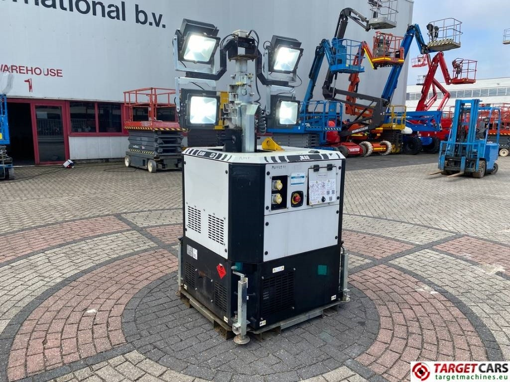 SMC SL80 Tower Light SL80K 4x300W Led - Torre de iluminación: foto 1 SMC SL80 Tower Light SL80K 4x300W Led - Torre de iluminación: foto 1