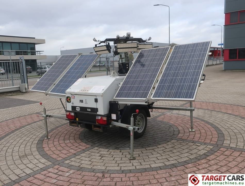 SMC Solar 2 Tower Light Solar Panels 4x55W Led Lights - Torre de iluminación: foto 3 SMC Solar 2 Tower Light Solar Panels 4x55W Led Lights - Torre de iluminación: foto 3