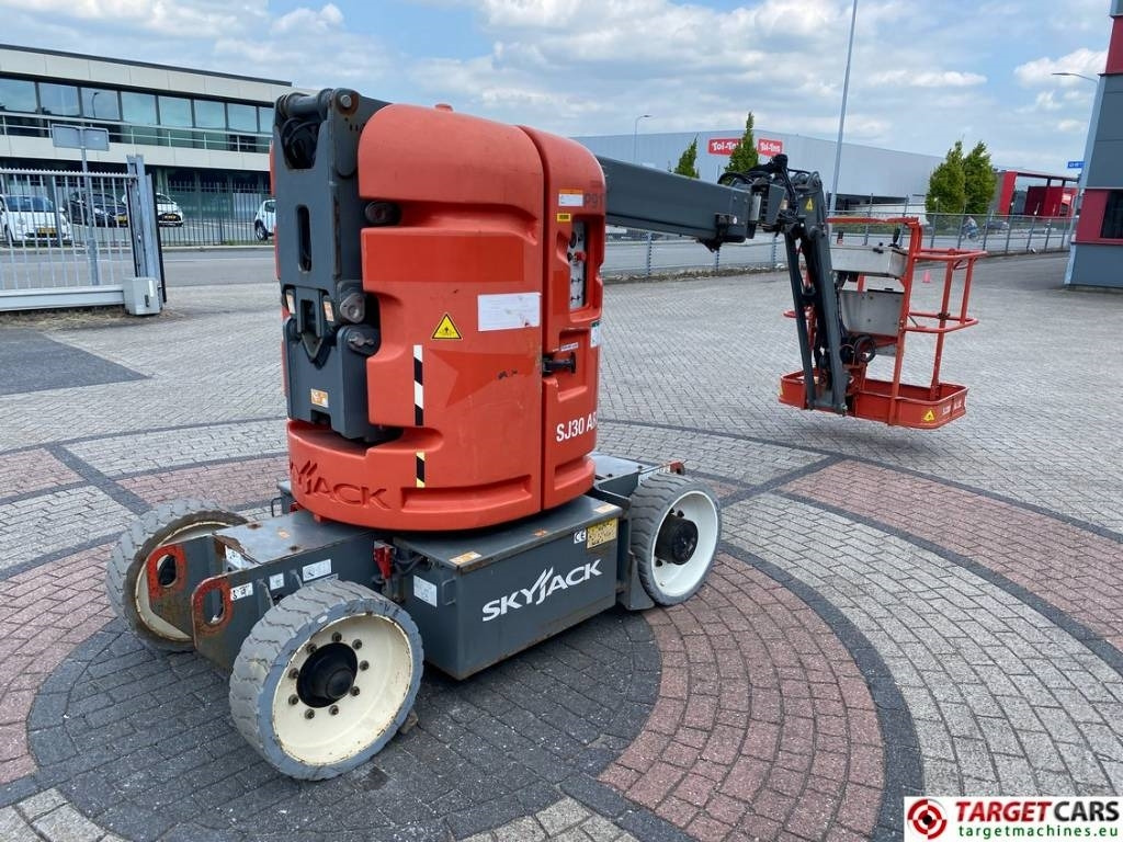 SkyJack SJ30 ARJE Articulated Electric Boom Work Lift 11M - Plataforma articulada: foto 3 SkyJack SJ30 ARJE Articulated Electric Boom Work Lift 11M - Plataforma articulada: foto 3