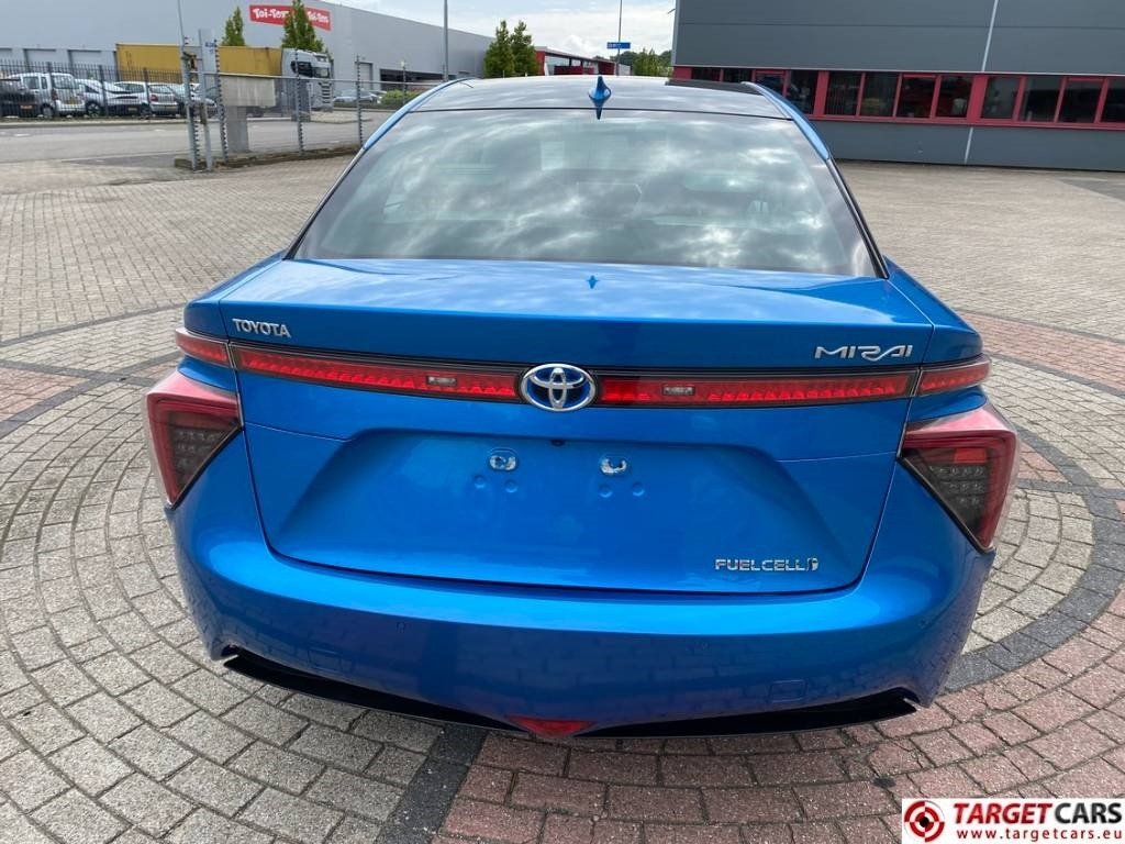 Toyota Mirai FCV HydroGen FuelCell  - Sedan: foto 5 Toyota Mirai FCV HydroGen FuelCell  - Sedan: foto 5