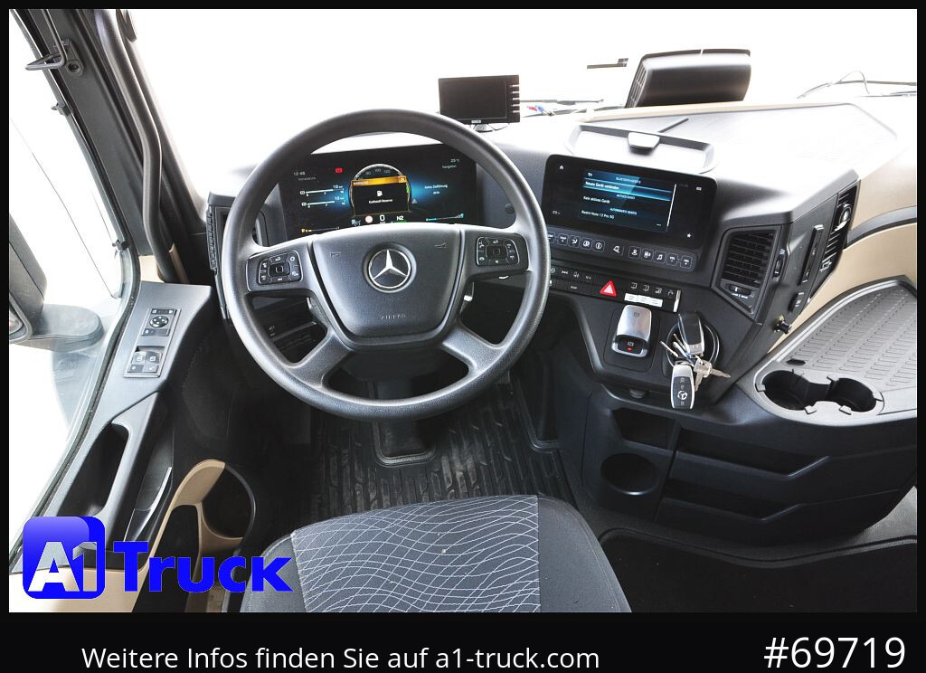 MERCEDES-BENZ Actros 1846 BL Alu, Navi, Kipphydraulik, - Cabeza tractora: foto 4 MERCEDES-BENZ Actros 1846 BL Alu, Navi, Kipphydraulik, - Cabeza tractora: foto 4