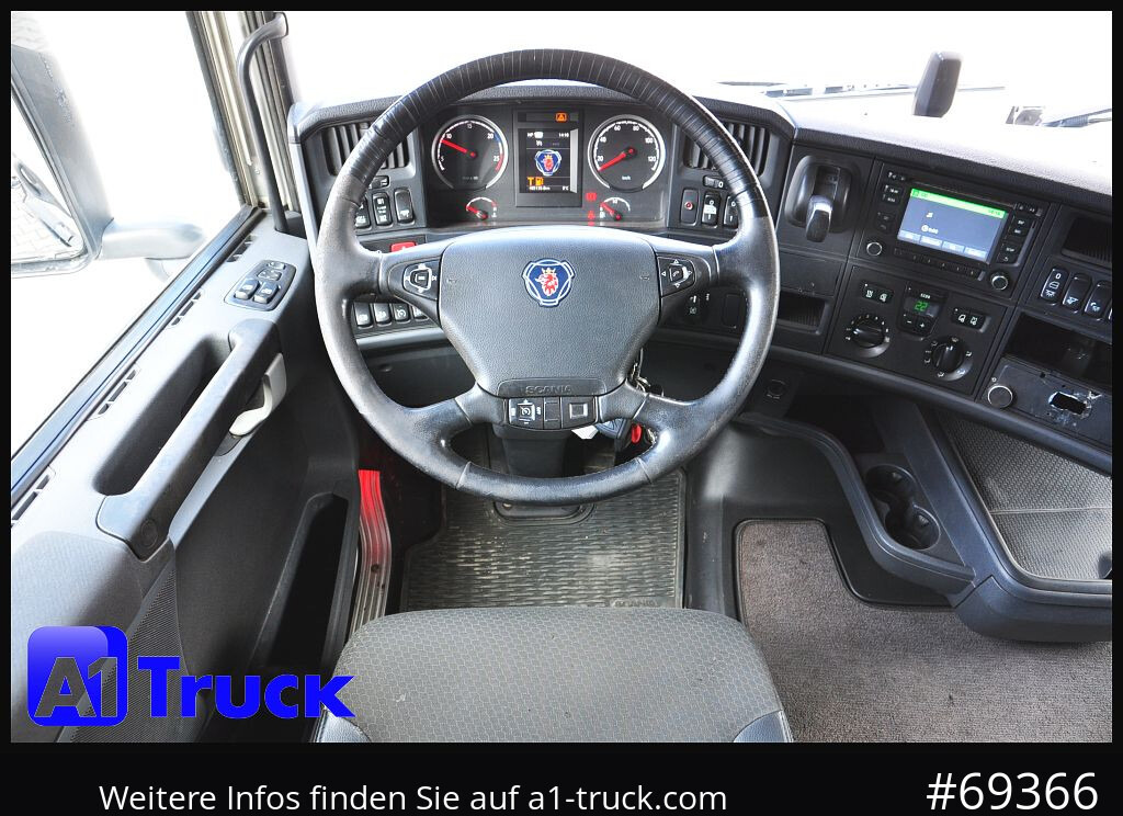 Foto del interior 1: Cabeza tractora SCANIA R 450  Hydraulik Klima,