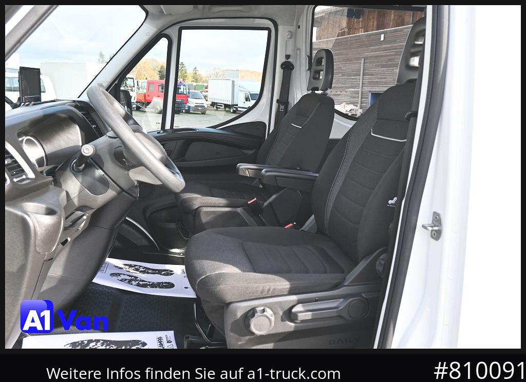 IVECO Daily 35S21 A8V Mixto, Klima, Tempomat, AHK - Furgón, Furgoneta combi: foto 4 IVECO Daily 35S21 A8V Mixto, Klima, Tempomat, AHK - Furgón, Furgoneta combi: foto 4
