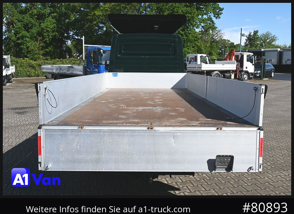 VOLKSWAGEN Crafter 35 Pritsche Maxi, Klima, AHK, - Furgoneta caja abierta: foto 2 VOLKSWAGEN Crafter 35 Pritsche Maxi, Klima, AHK, - Furgoneta caja abierta: foto 2