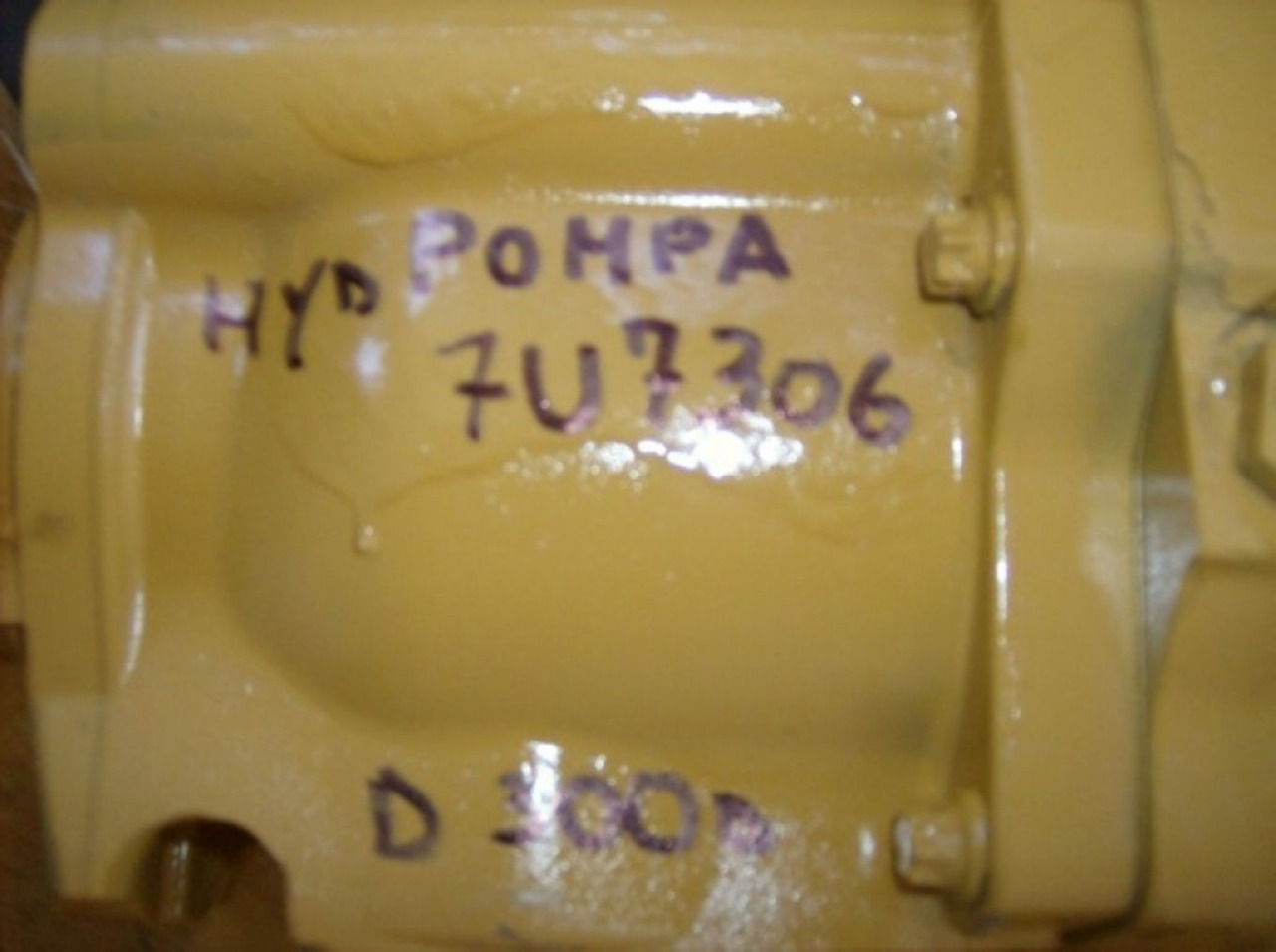 Caterpillar D300D POMPA IDRAULICA - Bomba hidráulica para Maquinaria de construcción: foto 1 Caterpillar D300D POMPA IDRAULICA - Bomba hidráulica para Maquinaria de construcción: foto 1