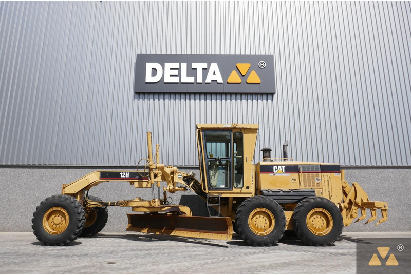 Caterpillar 12H - Grader: foto 1 Caterpillar 12H - Grader: foto 1