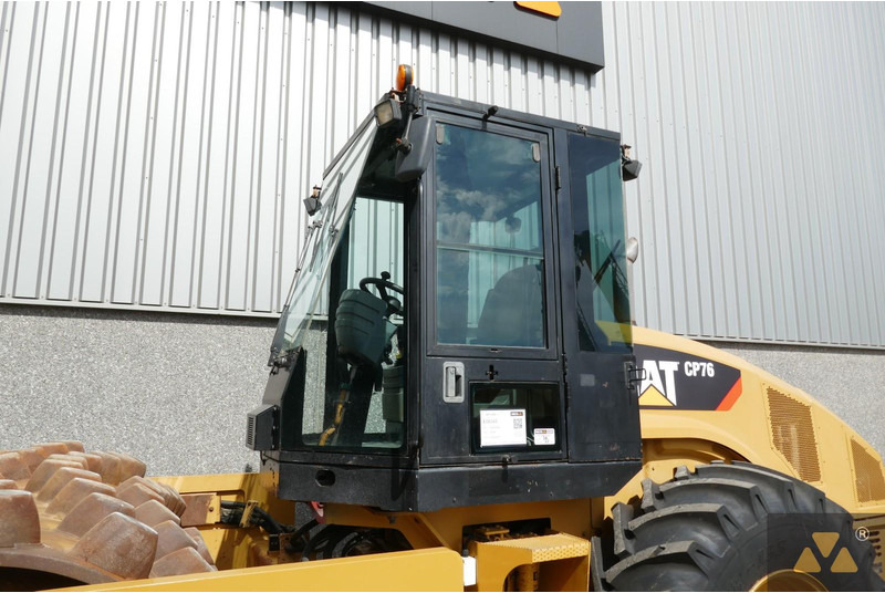 Rodillo Caterpillar CP76: foto 9