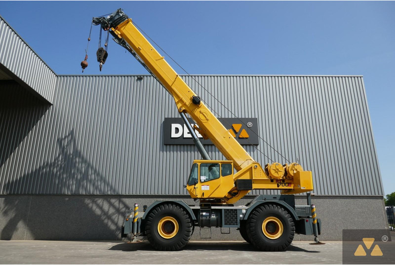 Grove RT700E - Grúa para terrenos difíciles: foto 1 Grove RT700E - Grúa para terrenos difíciles: foto 1