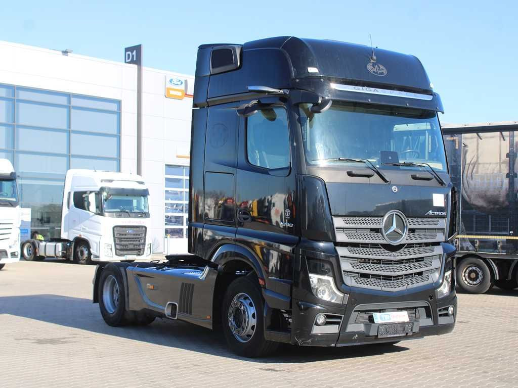 Mercedes-Benz Actros 1848, EURO 6, NAVIGATION, GIGA SPACE Mercedes-Benz Actros 1848, EURO 6, NAVIGATION, GIGA SPACE - Cabeza tractora: foto 2 Mercedes-Benz Actros 1848, EURO 6, NAVIGATION, GIGA SPACE Mercedes-Benz Actros 1848, EURO 6, NAVIGATION, GIGA SPACE - Cabeza tractora: foto 2