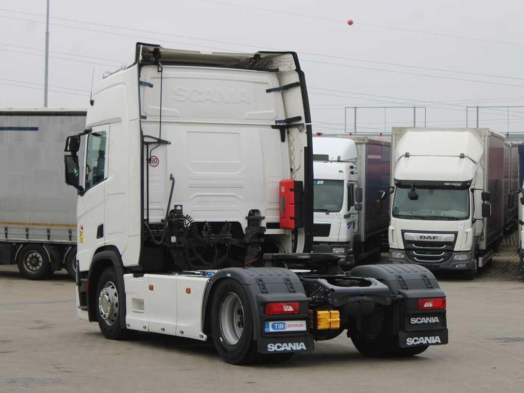 Scania R 450, EURO 6, NAVIGATION, RETARDER, TIRES 80% - Cabeza tractora: foto 5 Scania R 450, EURO 6, NAVIGATION, RETARDER, TIRES 80% - Cabeza tractora: foto 5