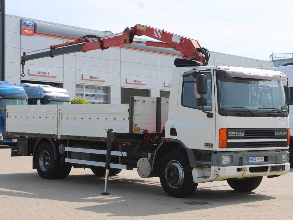 DAF CF 240, CRANE HMF 953 K2, PNEU 80% - Camión caja abierta, Camión grúa: foto 2 DAF CF 240, CRANE HMF 953 K2, PNEU 80% - Camión caja abierta, Camión grúa: foto 2