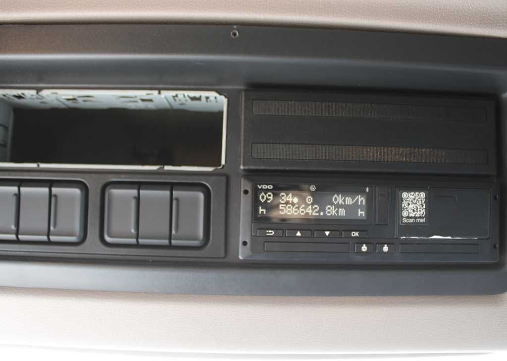 Camión lona DAF LF 290 FA , EURO 6, SLEEPING CABIN: foto 16