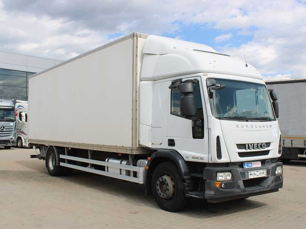 Iveco EUROCARGO ML 190EL30, EURO 5, TAIL LIFT - Camión caja cerrada: foto 2 Iveco EUROCARGO ML 190EL30, EURO 5, TAIL LIFT - Camión caja cerrada: foto 2