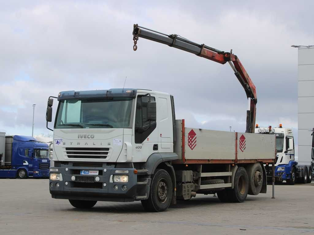 Iveco STRALIS 400, 6X2, EURO 3, CRANE FASSI F110 Iveco STRALIS 400, 6X2, EURO 3, CRANE FASSI F110 - Camión grúa: foto 2 Iveco STRALIS 400, 6X2, EURO 3, CRANE FASSI F110 Iveco STRALIS 400, 6X2, EURO 3, CRANE FASSI F110 - Camión grúa: foto 2