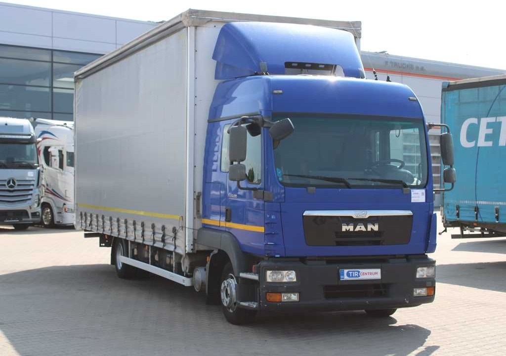MAN TGL 8.220, EURO 5 - Camión lona: foto 2 MAN TGL 8.220, EURO 5 - Camión lona: foto 2