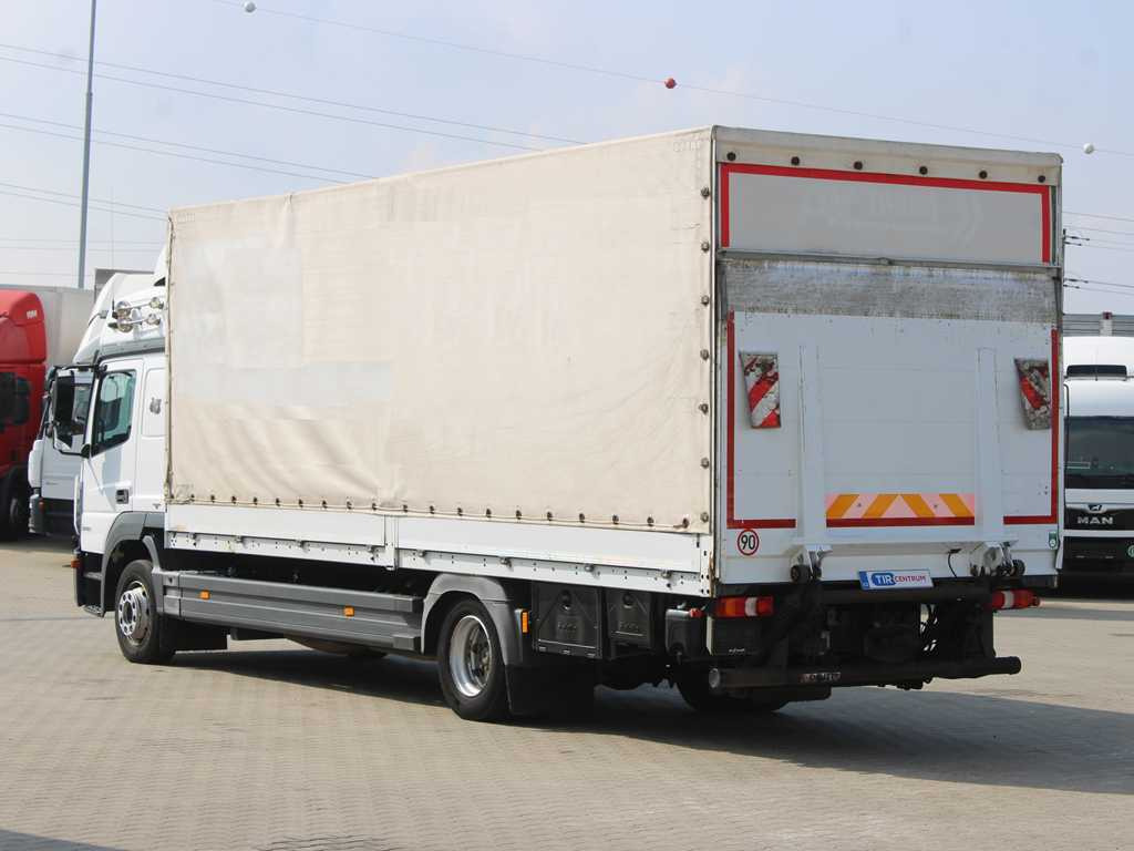 Mercedes-Benz ATEGO 1230, EURO 6, HYDRAULIC FRONT, SIDES - Camión lona: foto 5 Mercedes-Benz ATEGO 1230, EURO 6, HYDRAULIC FRONT, SIDES - Camión lona: foto 5