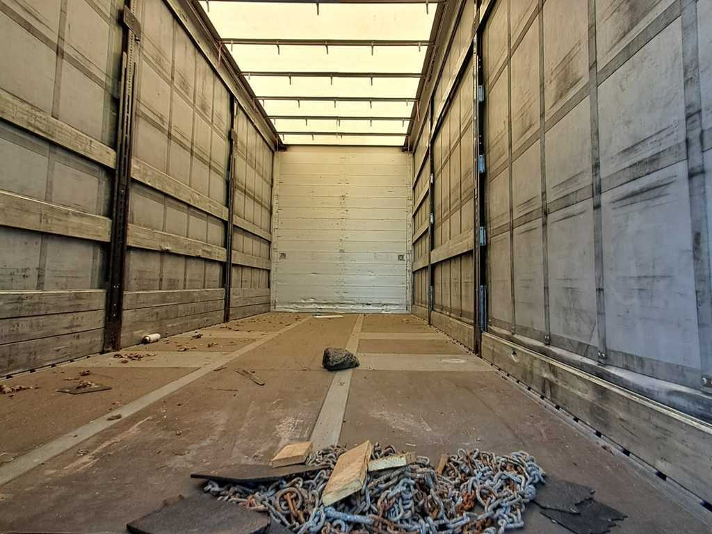 Mercedes-Benz Actros 2542, 6X2 + PANAV TVK18M - Otros maquinaria: foto 3 Mercedes-Benz Actros 2542, 6X2 + PANAV TVK18M - Otros maquinaria: foto 3