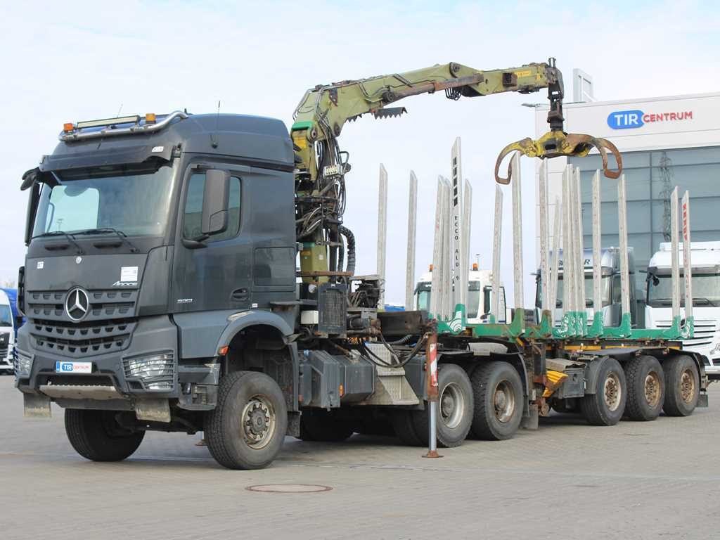 Mercedes-Benz Arocs 3351, 6x6, HYDRAULIC ARM LOGLIFT ET450, TIRES 80% + DOLL (2017) - Otros maquinaria: foto 1 Mercedes-Benz Arocs 3351, 6x6, HYDRAULIC ARM LOGLIFT ET450, TIRES 80% + DOLL (2017) - Otros maquinaria: foto 1