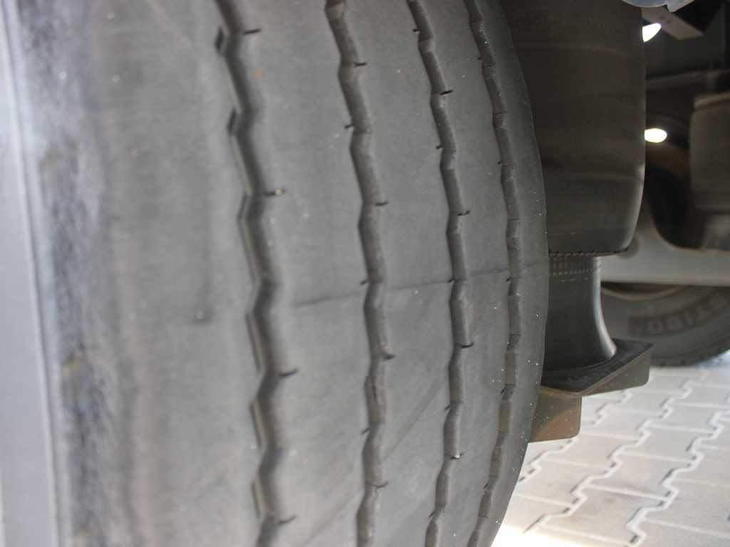 Leasing para  Schwarzmüller SPA 3/E, SAF, MULTILOCK, MULDA, PNEU 80% Schwarzmüller SPA 3/E, SAF, MULTILOCK, MULDA, PNEU 80%: foto 12