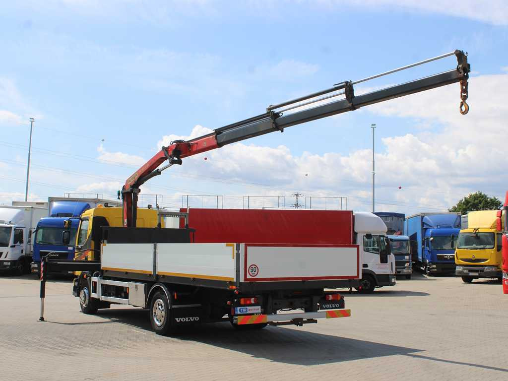Volvo FL 250, EURO 6, SIDES, CAMERA, HYDRAULIC ARM PALFINGER PK 9002 EH - Camión caja abierta, Camión grúa: foto 5 Volvo FL 250, EURO 6, SIDES, CAMERA, HYDRAULIC ARM PALFINGER PK 9002 EH - Camión caja abierta, Camión grúa: foto 5