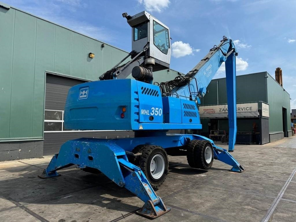 Fuchs MHL 350 - Manipulador de materiales: foto 4 Fuchs MHL 350 - Manipulador de materiales: foto 4