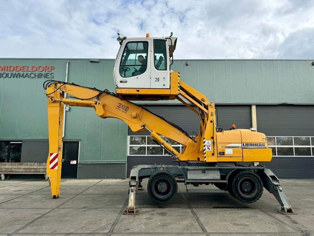 Liebherr A 316 - Manipulador de materiales: foto 1 Liebherr A 316 - Manipulador de materiales: foto 1