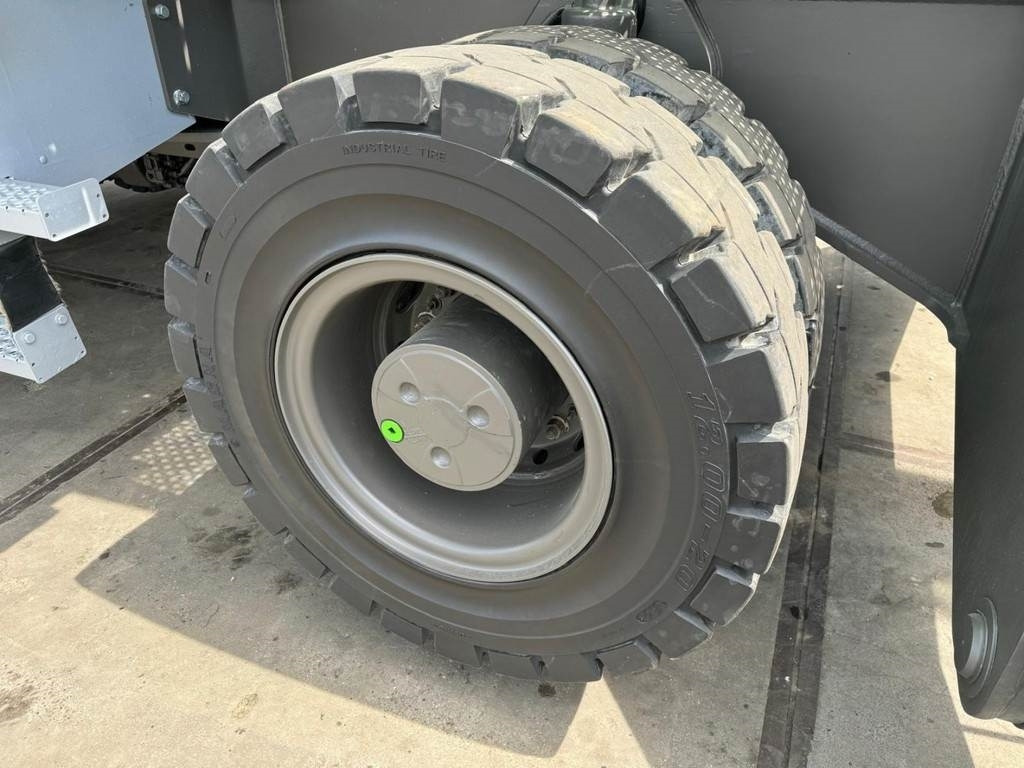 Manipulador de materiales Sennebogen 830M E: foto 13