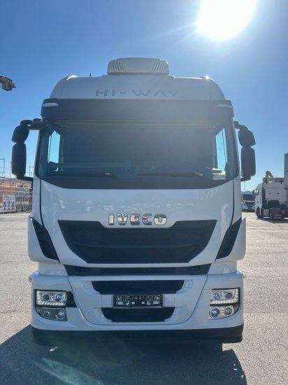 Iveco Stralis AS440, Automatik, E6, Standklima - Cabeza tractora: foto 2 Iveco Stralis AS440, Automatik, E6, Standklima - Cabeza tractora: foto 2