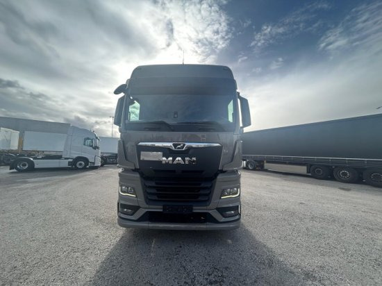 MAN TGX 18.510 4x2, XXL, Intarder, Euro 6 Schubbodenhydraulik New Model TG3 - Cabeza tractora: foto 2 MAN TGX 18.510 4x2, XXL, Intarder, Euro 6 Schubbodenhydraulik New Model TG3 - Cabeza tractora: foto 2